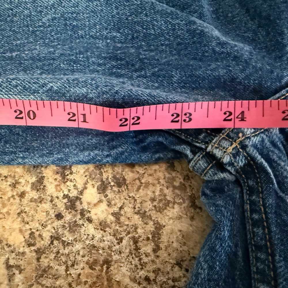 Zara High Waisted Wide Leg Denim Cropped Jeans with Frayed Hem Size 2 Festival - Picture 6 of 7